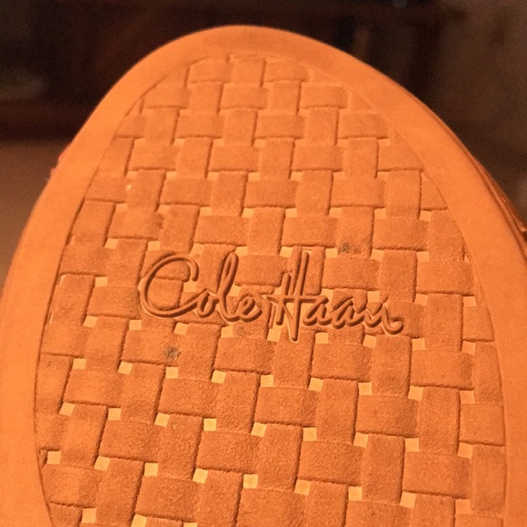 COLE HAAN ‘NIKE AIR’ LEATHER SANDALS - Picture 8 of 11